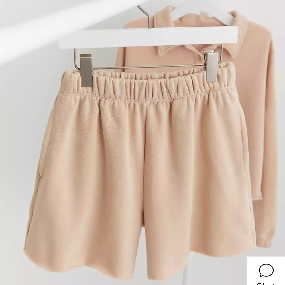 aerie Fleece of Mind shorts in Sands in S